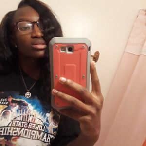 Meet your Posher, Destiny